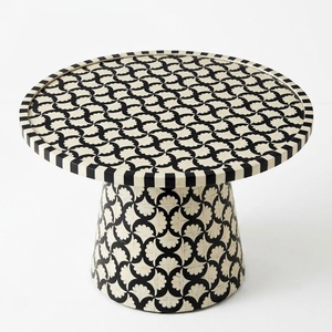 Mesa de Centro Moderna con Incrustaciones Geométricas de Hueso, Mesa de Resina Octogonal de Lujo, Mesa de Centro Hecha a Mano en India para Sala de Estar - Product Image 6