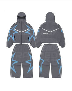 Conjunto Deportivo Cortavientos de Nylon 100% Impermeable, Chaqueta y Pantalones Acampanados con Paneles Extra Grandes, Unisex - Product Image 4