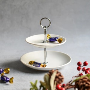 Soporte de cerámica de lujo para postres, superficie esmaltada premium con base fuerte y estable, ideal para una presentación elegante de postres. - Product Image 1