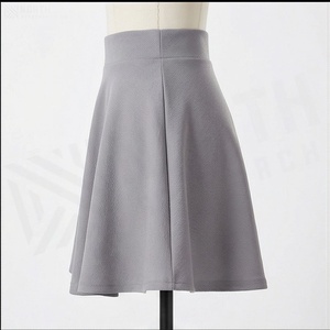 Jupe courte trapèze pour femme, couleur unie, taille élastique, en spandex et polyester, confortable, à porter toute l'année - Product Image 3