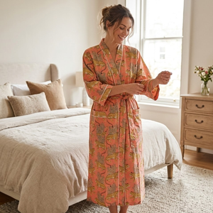 Kimono de Algodón con Diseño Floral de Tigre |   Bata de dormir de manga larga con cuello en V para mujer |   Ropa de Dormir de Alta Calidad con Cordón Ajustable - Product Image 5