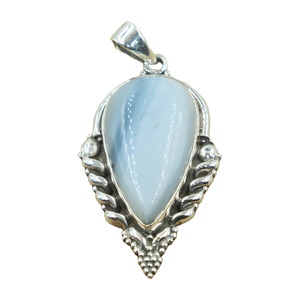 จี้โอปอลสีน้ำเงินธรรมชาติ เงินแท้ 925 ทำมือ รูปทรงหยดน้ำ ดีไซน์วินเทจ เครื่องประดับดีไซเนอร์ ของขวัญสำหรับผู้หญิงและผู้ชาย - Product Image 1