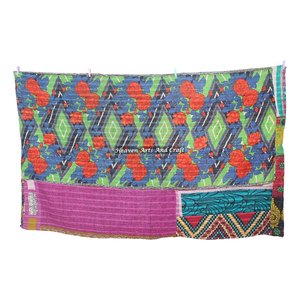 Luxurious Indian Handmade Kantha <b>Bed</b> <b>Quilt</b> Indian Reversible Hand Stitched Heavy <b>Throw</b> Old Sari Blanket Patch Work Heavy <b>Quilt</b> - Product Image 4