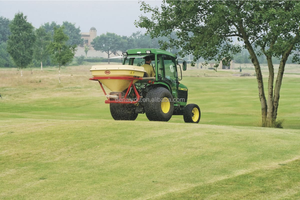 Épandeur d'<span class=keywords><strong>engrais</strong></span> à pendule DENAIYOU 1000L avec une largeur de travail de 8 à 12 m pour terrains de football et de golf - Prix de dépôt - Product Image 4