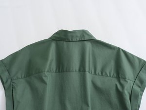 Blusa Asimétrica Vintage Chic para Mujer, Camisa de Popelina con Cuello en V, Manga Corta, Botones, Diseño Sólido, 100% Seda - Product Image 4
