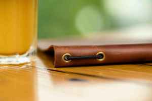 Porta Menús de Cuero de Lujo para Restaurante o Cafetería, Libro de Menús, Logotipo Personalizado Disponible LMC-0078 - Product Image 6