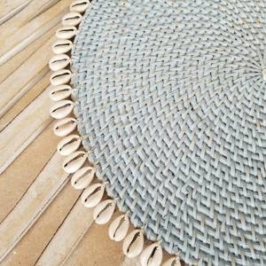 Nouvelle collection de sets de table ronds en rotin avec coquillages, fabriqués au Vietnam, OEM ODM, couleur au choix, meilleur prix de gros - Product Image 3