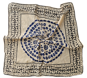 Foulard carré en satin de soie de luxe personnalisé avec logo imprimé, motif léopard, animalier, argyle, rayures, nœuds, durable, toutes saisons - Product Image 4