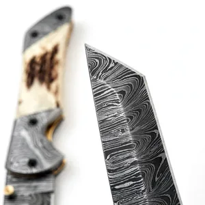 Navaja Plegable de Dos Tonos con Mango Marrón Neutro, Hoja con Diseño y Empuñaduras Decorativas Plateadas, Ideal para Viajes al Aire Libre y como Regalo - Product Image 6