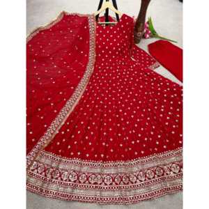 Vestido de Fiesta Elegante de Diseño Indio y Pakistaní con Falda y Dupatta - Product Image 1