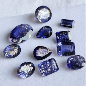 Piedras Preciosas Sueltas de Iolita Natural y Piedra del Sol al por Mayor - Multiformas Facetadas Azules y Blancas Brillantes para la Fabricación de Joyas - Product Image 1