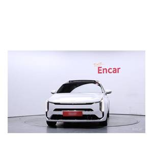 Kia K8 Signature 2024, 9,646 km, Volante a la Izquierda, Caja de Cambios Automática, Asientos de Cuero - Product Image 3