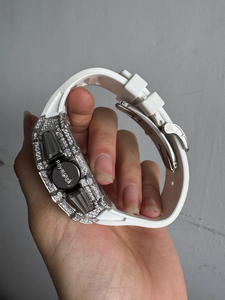 Montre à quartz de luxe pour homme avec boîtier en diamant Moissanite D VVS1, bracelet en caoutchouc personnalisé, montre-bracelet en acier inoxydable - Product Image 5