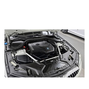 BMW 530i XDrive Luxury Sedan 2023, 40,525 km, Volante a la Izquierda, Caja de Cambios Automática - Product Image 6