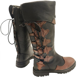 Bottes médiévales en cuir de haute qualité, finition lisse traditionnelle, intérieur doux et design flexible, écologiques et légères - Product Image 3