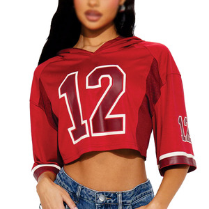 Camiseta Deportiva Personalizada para Mujer, Estilo Jersey de Fútbol Americano Rojo, Corta, con Capucha, Manga Corta, Sublimación, Impresión de Número, Proveedor de Ropa Urbana - Product Image 5