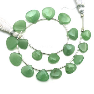 Cuentas de Cuarzo Verde Natural Hechas a Mano al por Mayor, en Forma de Corazón, Lisas, para Joyería, Fabricación de Pulseras, Collares y Pendientes - Product Image 1