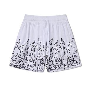 Shorts pour hommes en polyester noir à imprimé flamme, taille mi-haute, respirants, décontractés, imprimés par sublimation, avec cordon de serrage - Product Image 4