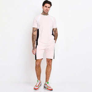 Conjunto Deportivo Casual para Hombre, Venta al por Mayor, Nuevo Chándal de Verano con Diseño de Manga Corta de Color Sólido, Transpirable y con Características Térmicas - Product Image 3