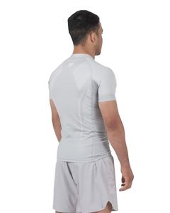 เสื้อรัดกล้ามเนื้อ MMA คุณภาพสูงแบบขายส่ง ปรับแต่งโลโก้ได้ แขนสั้น ผ้าสแปนเด็กซ์ ป้องกันแสงแดด พิมพ์ลายแบบซับลิเมชั่นตามสั่ง - Product Image 6