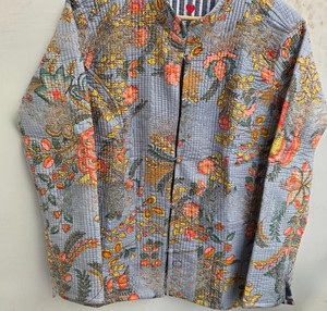 Veste en coton matelassée tricotée à la main de qualité supérieure pour femmes, élégante, col en V, manches longues, respirante, confortable, décontractée - Product Image 5