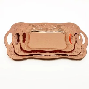 Plateau de service rectangulaire en métal de qualité supérieure, design moderne, pour restaurant, fabriqué en Inde. - Product Image 2