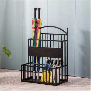 Porte-parapluies classique en fer noir à motif festonné, support de rangement pour bâtons de marche, pour entrée et espaces étroits, avec bac de récupération d'eau - Product Image 3