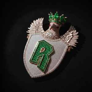 Colgante de moissanita al por mayor con diseño de águila y letra inicial, corte redondo, para fiestas de hip hop, joyería fina de plata 925, colgantes y dijes - Product Image 1