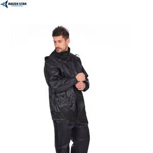 Traje Casual Impermeable y Cortavientos para Aventuras en Cualquier Clima RainRover - Product Image 4