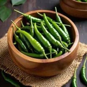 Premium Farm <b>Fresh</b> Green Chillies Natural Spicy Flavor Export Quality 4.5kg Carton Box <b>Fresh</b> <b>Vegetable</b> Kitchen Essential Best - Product Image 1