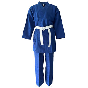 Kimono de karaté classique avec coutures renforcées et construction en tissu durable, uniforme de karaté - Product Image 1