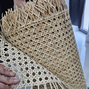 Malla de Ratán Natural Marrón de Tejido Abierto para Asientos e Inserciones de Gabinetes - Product Image 1