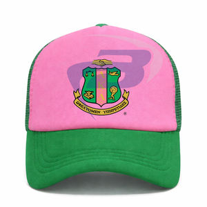 Gorra Trucker con Impresión 3D de la Hermandad Alpha Kapa Alpha AKA - Diseño Verde y Rosa de Primera Calidad, Gorra Trucker de la Hermandad AKA - Product Image 1