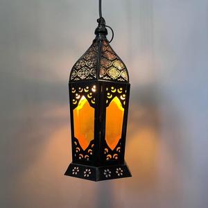 Luminaire suspendu décoratif en fer et verre gravé noir, design artisanal, motif LED blanc chaud doux pour salon - Product Image 6