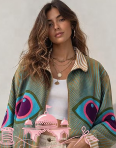 Veste bomber brodée en velours Kantha floral artisanal de qualité supérieure, respirante et écologique pour femmes, vêtements d'hiver - Product Image 1