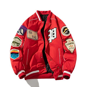 Chaqueta Varsity Negra con Parches para Hombre, Chaqueta Bomber Acolchada, Logotipo Personalizado, Prenda Exterior de Punto con Parches para Otoño - Product Image 3