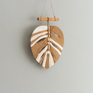 Decoración de pared con forma de hoja inspirada en la naturaleza, adecuada para decoración moderna del hogar y estilo interior artístico. Venta al por mayor desde India. - Product Image 5