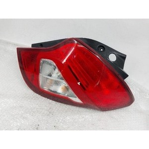 Korando C 2013-2017 Conjunto de Faro Derecho Trasero Combinado Usado OEM 8360234050 - Product Image 3