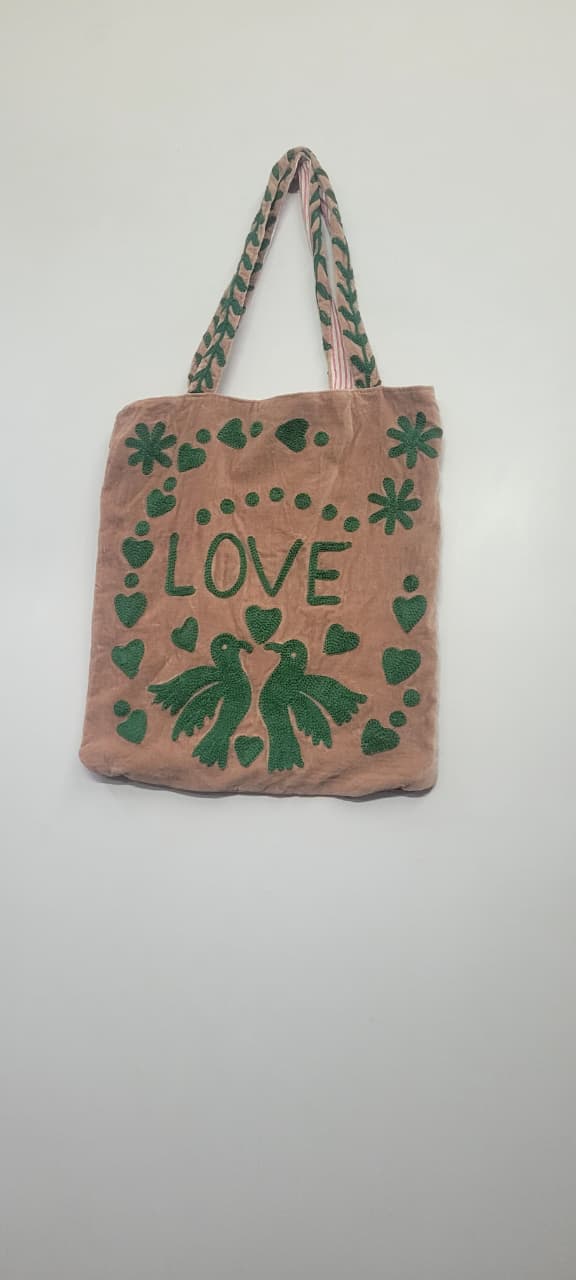 As Shown In The Picture