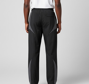 Pantalones Deportivos Casuales para Hombre, Negros, de Secado Rápido, con Paneles Grises, Cintura Elástica con Cordón, Material Ligero de Poliéster - Product Image 5