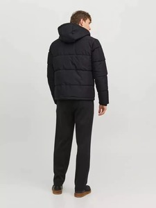 Manteau d'hiver pour homme en laine écologique à col en V et capuche, avec rembourrage en duvet de canard gris, fermeture éclair et boutons – Vente en gros, produit phare - Product Image 3