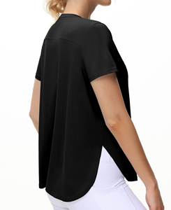 Rashguard à manches courtes pour femme, imprimé sur mesure, avec couleurs et emplacements de logo personnalisés - Product Image 5