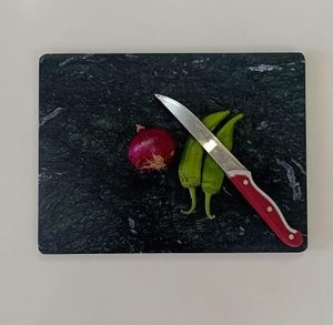 Planche à découper en marbre en forme de cœur, surface de préparation alimentaire pour la cuisine, planche de service, pierre naturelle - Product Image 2