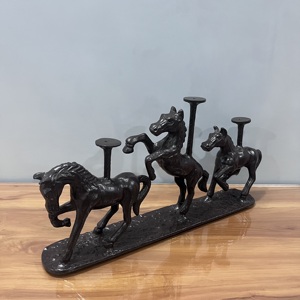 Escultura de Mesa Tradicional de Diseño Artesanal, 3 Caballos de Aluminio para Decoración del Hogar, Acabado Negro - Product Image 1