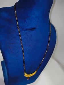 Auténtico Mangalsutra de Oro Sólido de 22K para Mujer, Collar de Cuentas Negras de Oro Real con Colgante de Piedra Roja, Joyería Nupcial India - Product Image 3