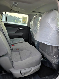 โตโยต้า ไฮแลนเดอร์ GXR ปี 2025 ใหม่เอี่ยม รุ่น GCC ไฮบริด 2499 ซีซี SUV ขับเคลื่อน 4 ล้อ 399 แรงม้า 7 ที่นั่ง 6 สูบ เกียร์อัตโนมัติ พวงมาลัยซ้าย - Product Image 3