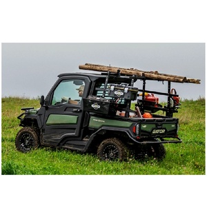 Robustos vehículos John Deere XUV 835M y XUV 845M Gator con 11 pulgadas de distancia al suelo y suspensión independiente en las cuatro ruedas - Product Image 3