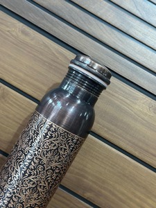 Botella de Agua de Cobre Puro de Alta Calidad, Diseño Único con Tapa para Beber Directamente, Beneficios para la Salud, Ideal para Fiestas, Fabricante - Product Image 4
