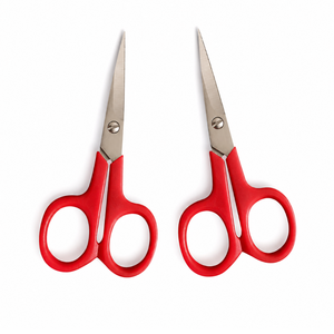 Tijeras de Sastre Multiusos de Acero Inoxidable con Mango de Nailon Rojo y Borde Liso para Corte DIY - Product Image 1