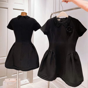 Vestido de Mujer Personalizado de Lujo, Mini Vestido de Línea A, Manga Corta, Corte Entallado, Tejido Natural, Color Negro Sólido, Casual, Forro de Seda Vietnamita - Product Image 5